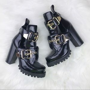 craven buckle strap bootie jeffrey campbell